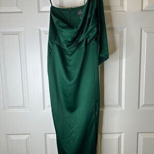 Emerald One Shoulder Gown with Slit Size 14 Wedding Guest